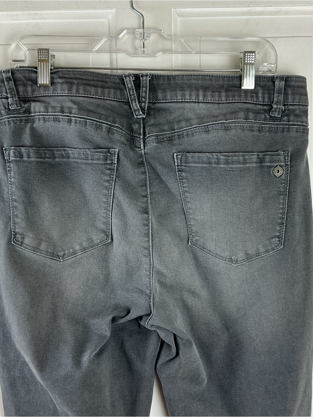 Democracy High Rise Absolution Jeans - Picture 3 of 6